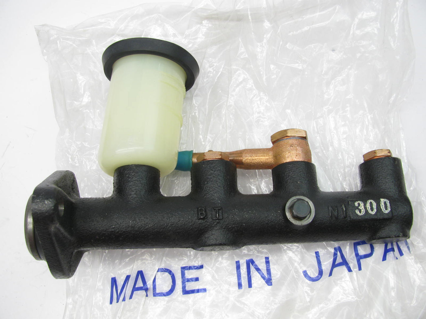 Napa 39226 Brake Master Cylinder For 1977-1979 Toyota Corolla - MADE IN JAPAN