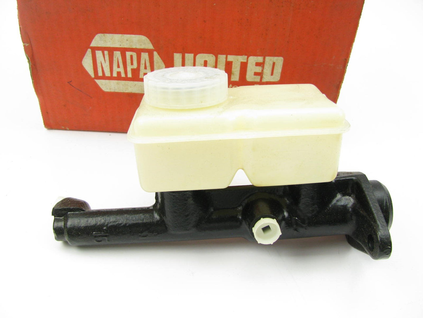 Napa 39297 Brake Master Cylinder W/ Reservoir  -  Volvo 242 244 245 262 264 265