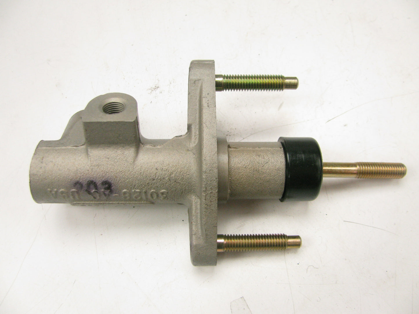 Napa 39315 Clutch Master Cylinder For 1982-1985 Toyota Celica 1984-88 Corolla
