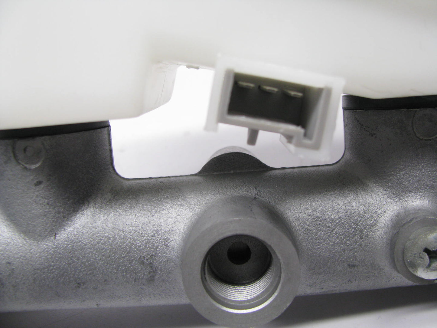 Napa 39735 Brake Master Cylinder With Reservoir - MC39735