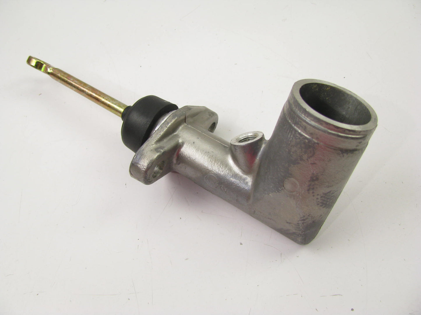 Napa 39738  Clutch Master Cylinder