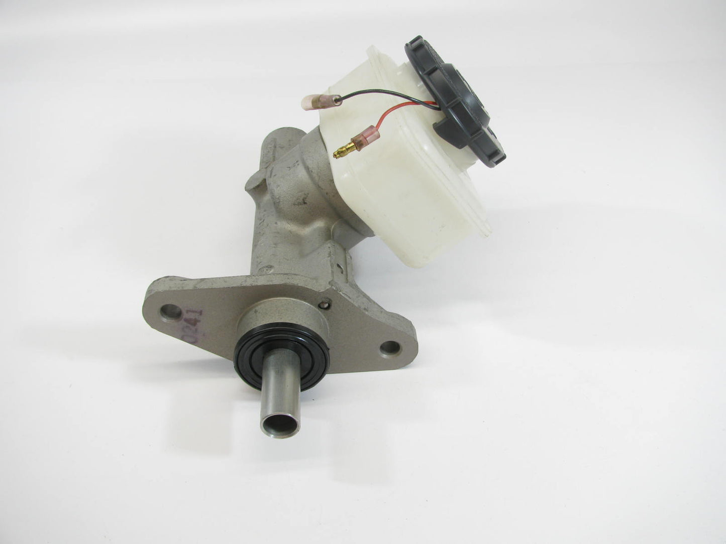 Napa 39865 Brake Master Cylinder With Reservoir For 1989-1990 Acura Legend