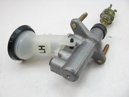 Napa 39930 Clutch Master Cylinder For 1993-2002 Prizm 1989-2002 Corolla