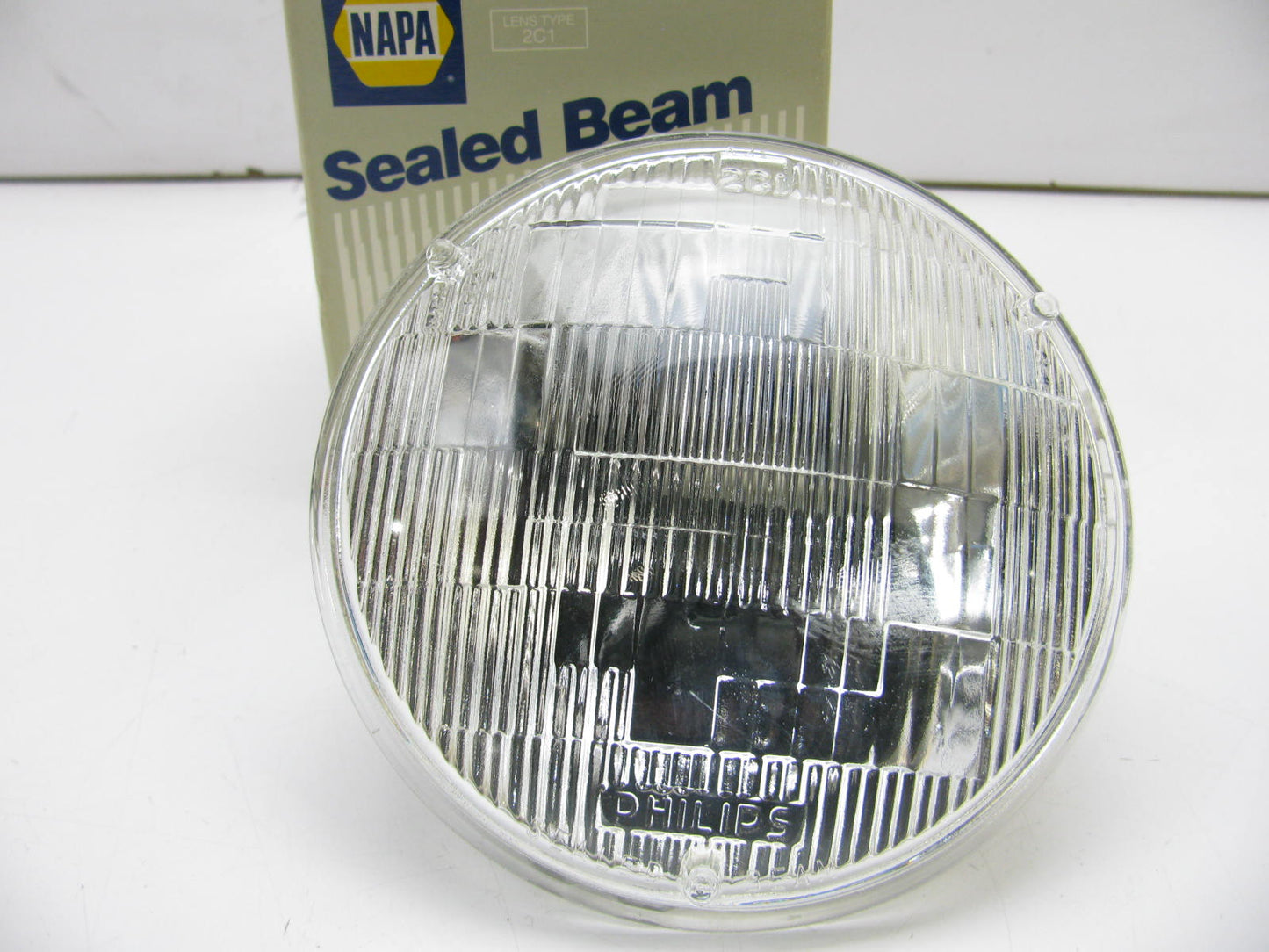 Napa 4000 PHILIPS Sealed Beam Headlight Headlamp Bulb