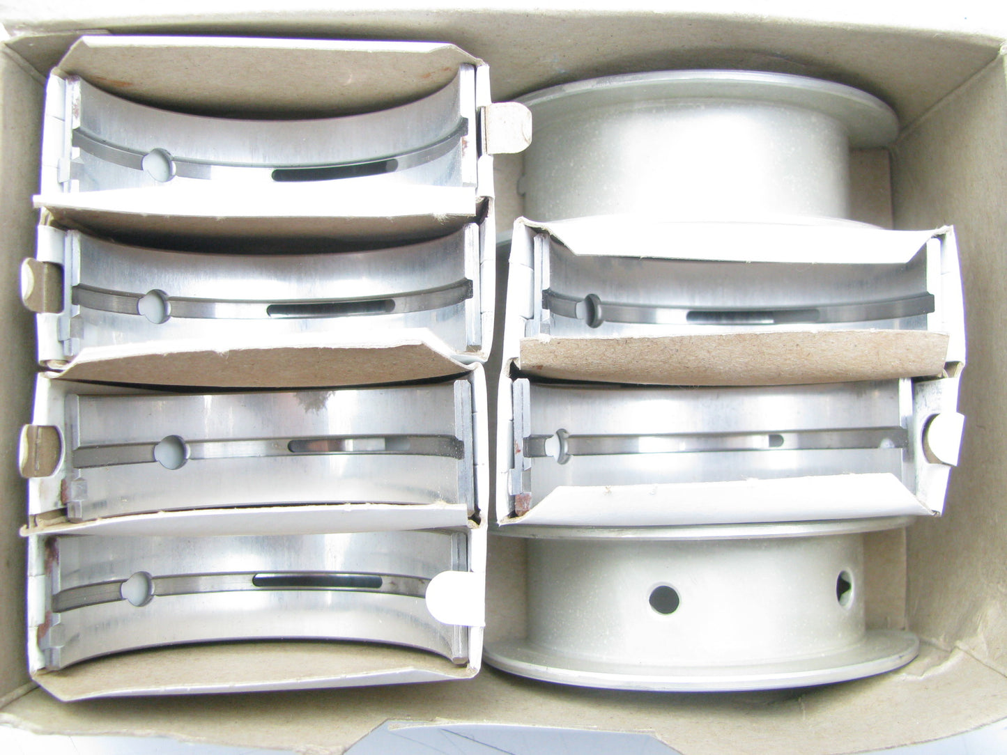 Napa 4124M-1 Engine Main Bearings .001'' 1967-1988 Chevrolet 194 230 250-L6