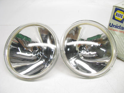 (2) Napa 4436 Signal Sealed Beam Light Bulb 12V 35W Headlight Headlamp Bulb 4436