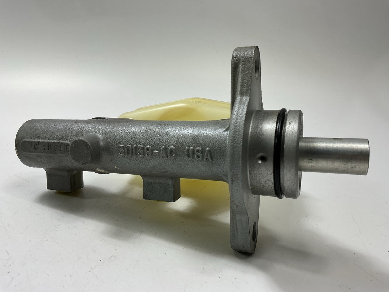 Napa Brake Master Cylinder For 1985-1986 Sprint, Firefly, Forsa (WITHOUT RESER.)
