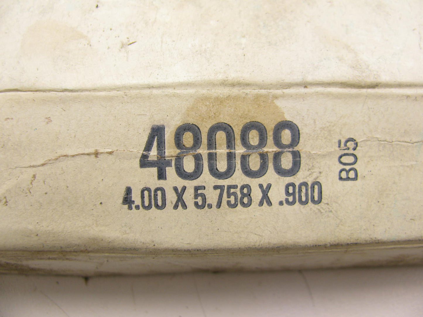 Napa 48088 Wheel Seal - 5.758'' OD X 4.000'' ID X 0.990'' Wide