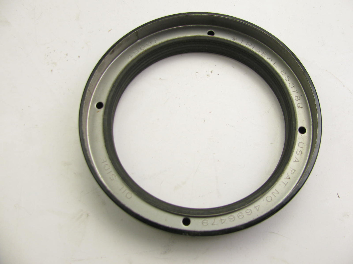 Napa 48097 Oil Seal - 5.880'' OD X 4.500'' ID X 1.000'' Wide