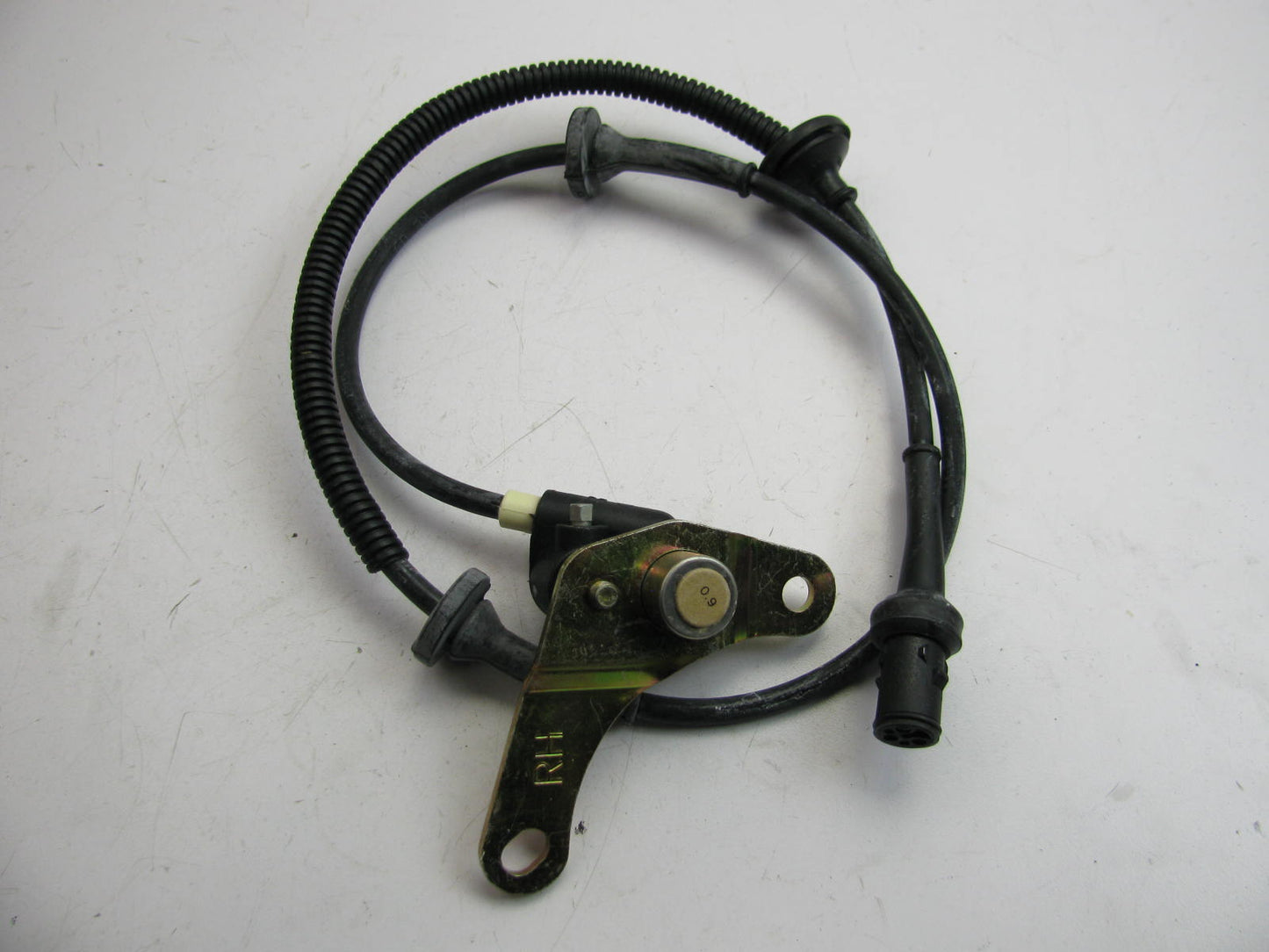 Napa 530010 Front RIght ABS Wheel Speed Sensor For 1985-1987 Lincoln Mark VII
