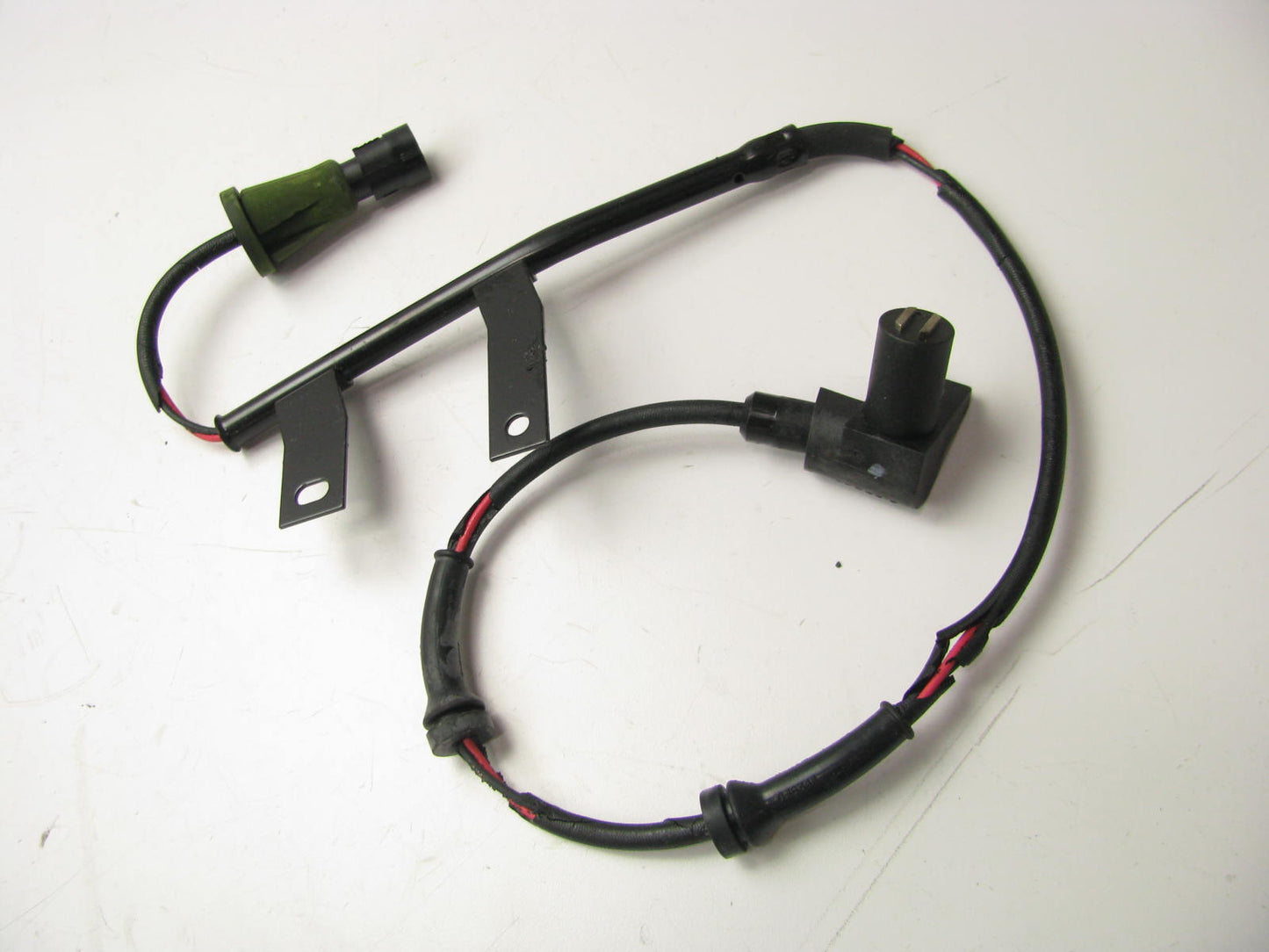 Napa 530350 Front Left ABS Wheel Speed Sensor - DAMAGED INSULATION