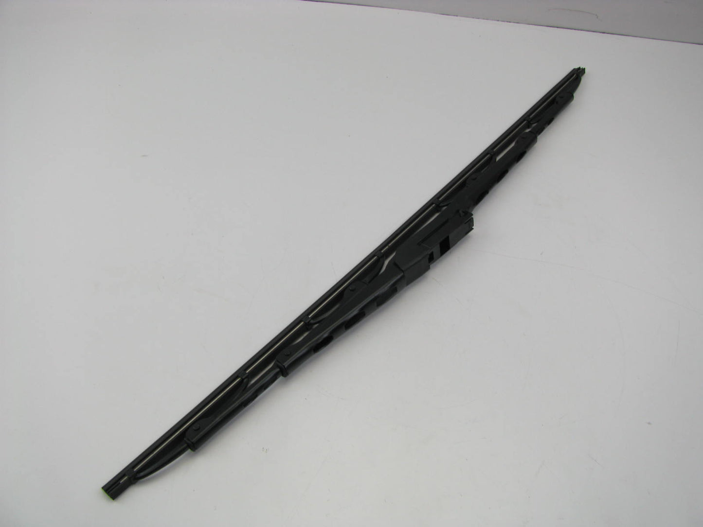 Napa 60-021-13 Front Right Exact Fit Windshield Wiper Blade - 21''