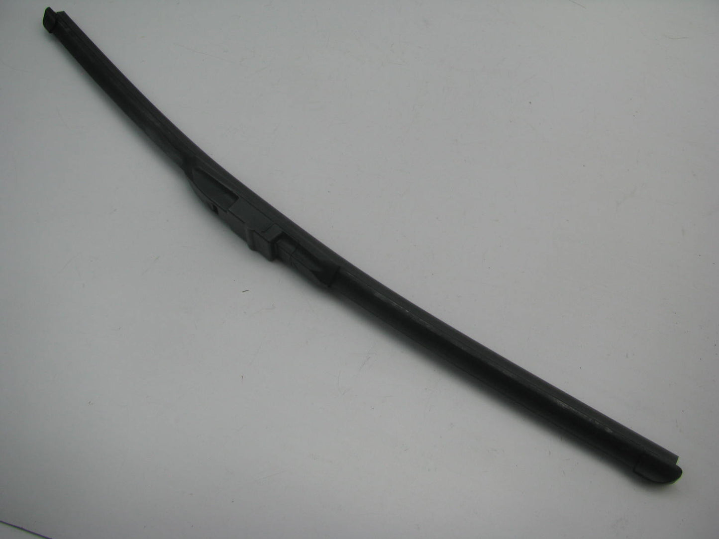 Napa 60-021-SP Front Exact Fit Windshield Wiper Blade - 21''