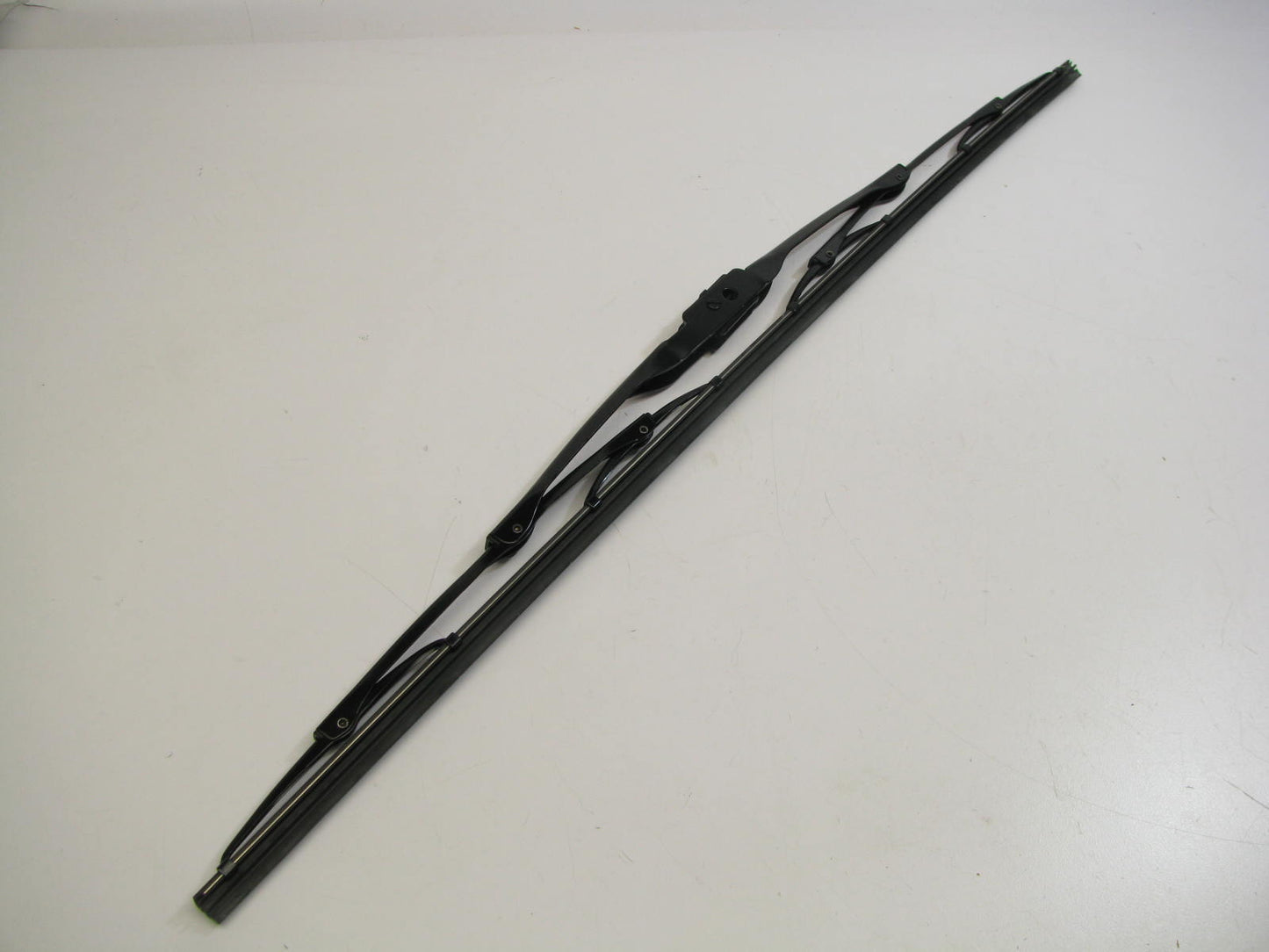 Napa 60-024-1 Front Exact Fit Windshield Wiper Blade - 24''