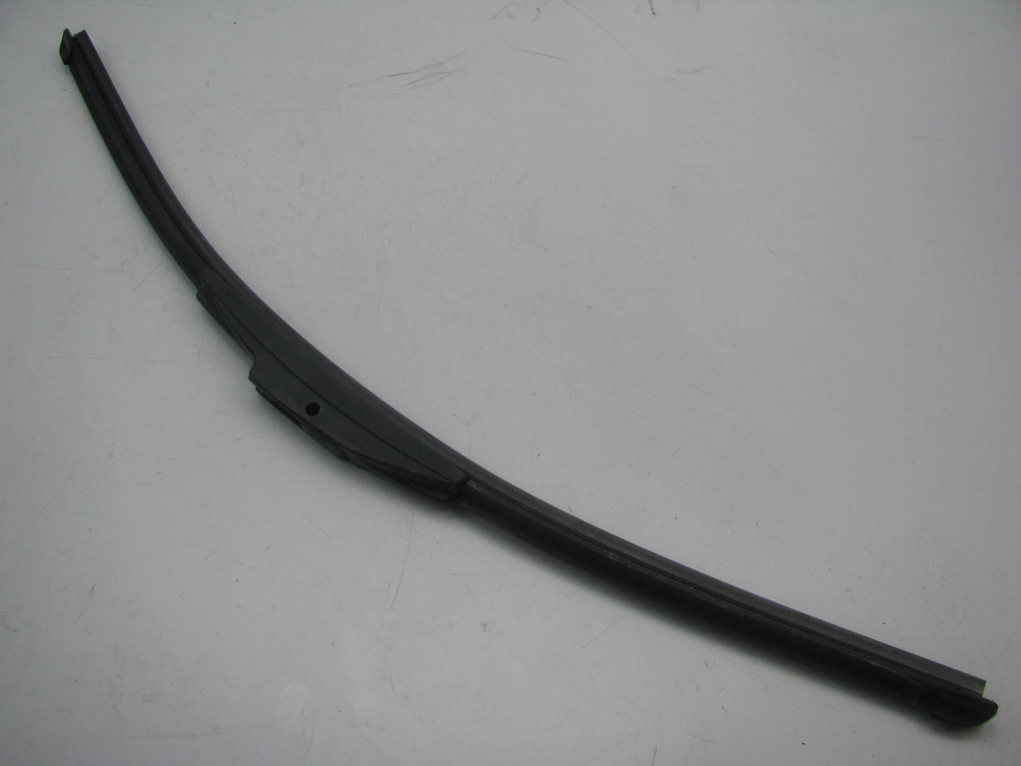 Napa 60-024-HK Front Exact Fit Windshield Wiper Blade - 24''