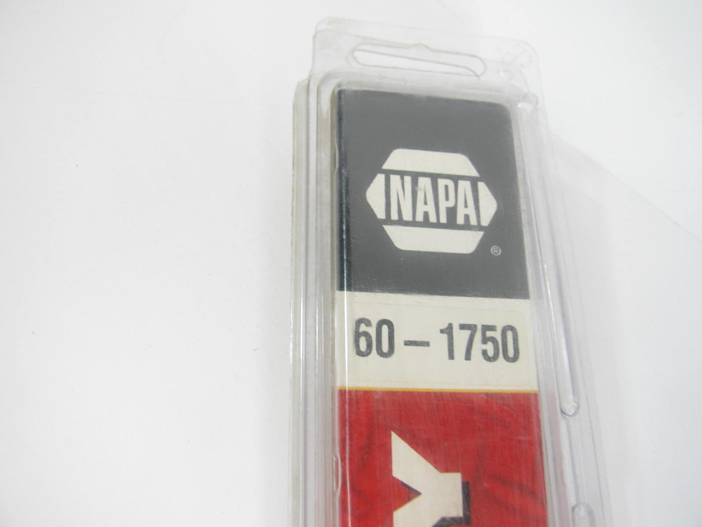 Napa 60-1750 Heavy Duty Flat Windshield Wiper Blade - 17''