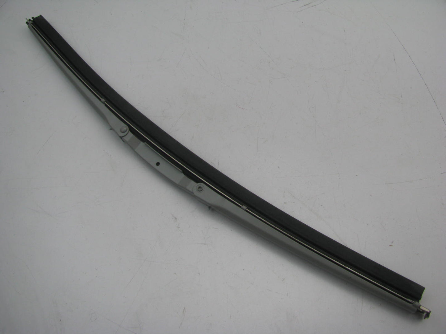Napa 60-1870 Front Fleet Edge Windshield Wiper Blade - 18''