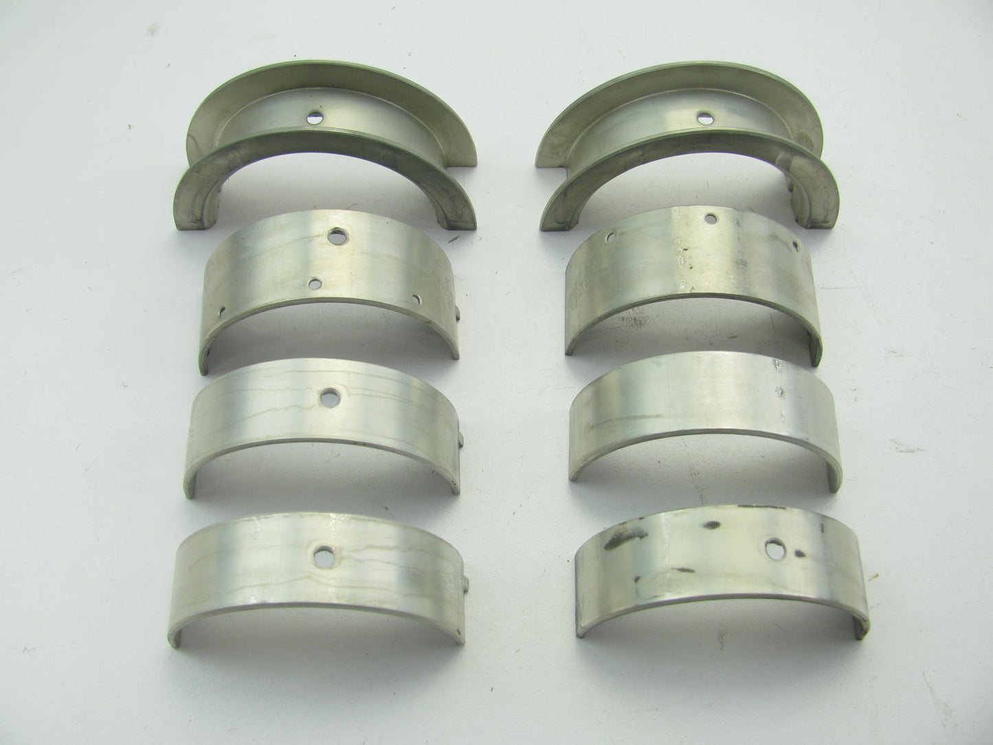 Napa 7034M Engine Main Bearings Size STD 1982-85 GM 4.3L DIESEL
