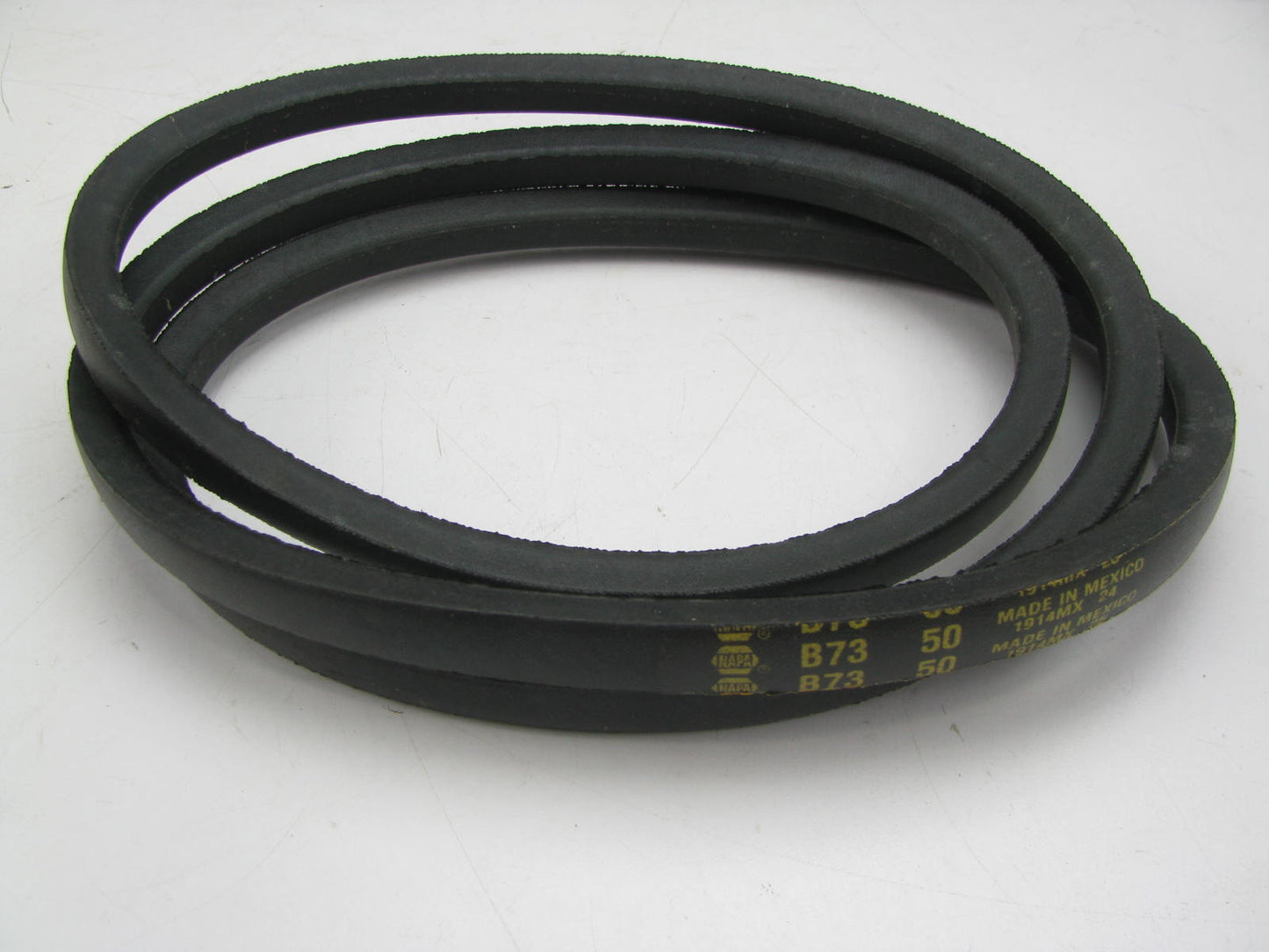 Napa B73 Industrial Accessory Drive Belt - 5/8'' X 76''