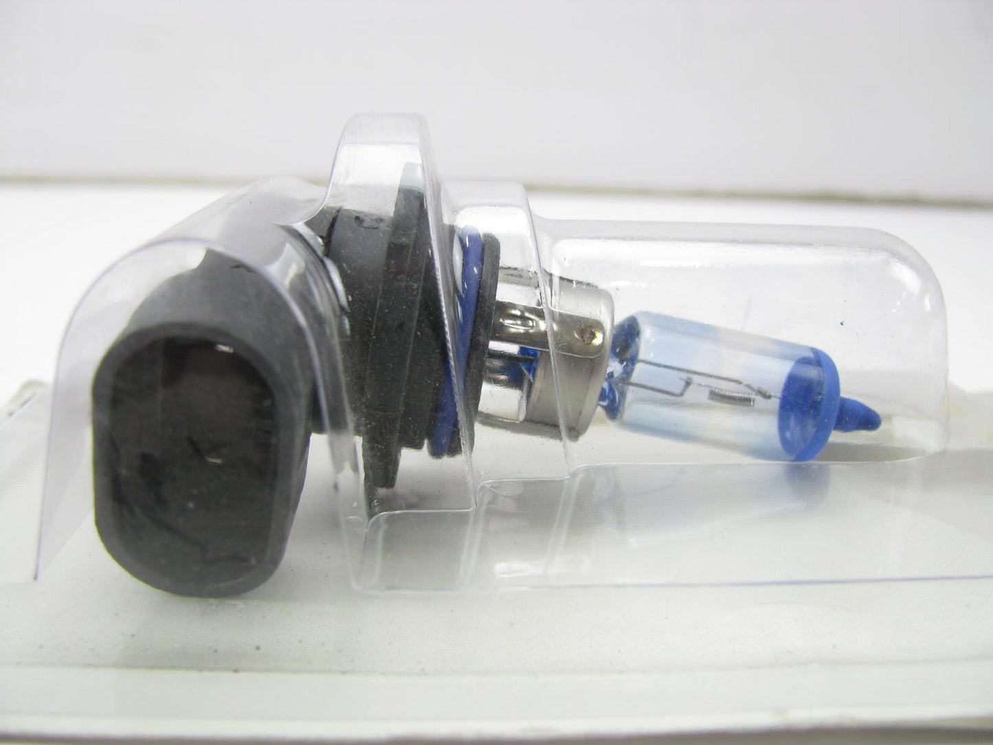 Napa BP9006LGL #9006 LongLite Headlight Headlamp Light Bulb HB4 12V 55W 9006
