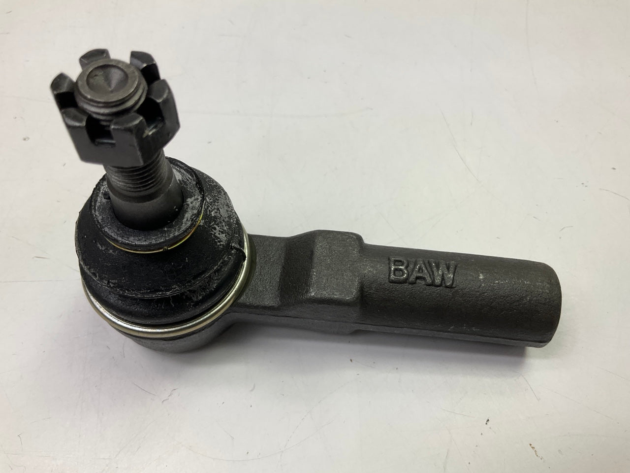 (2) Napa ES2111R FRONT OUTER Steering Tie Rod Ends