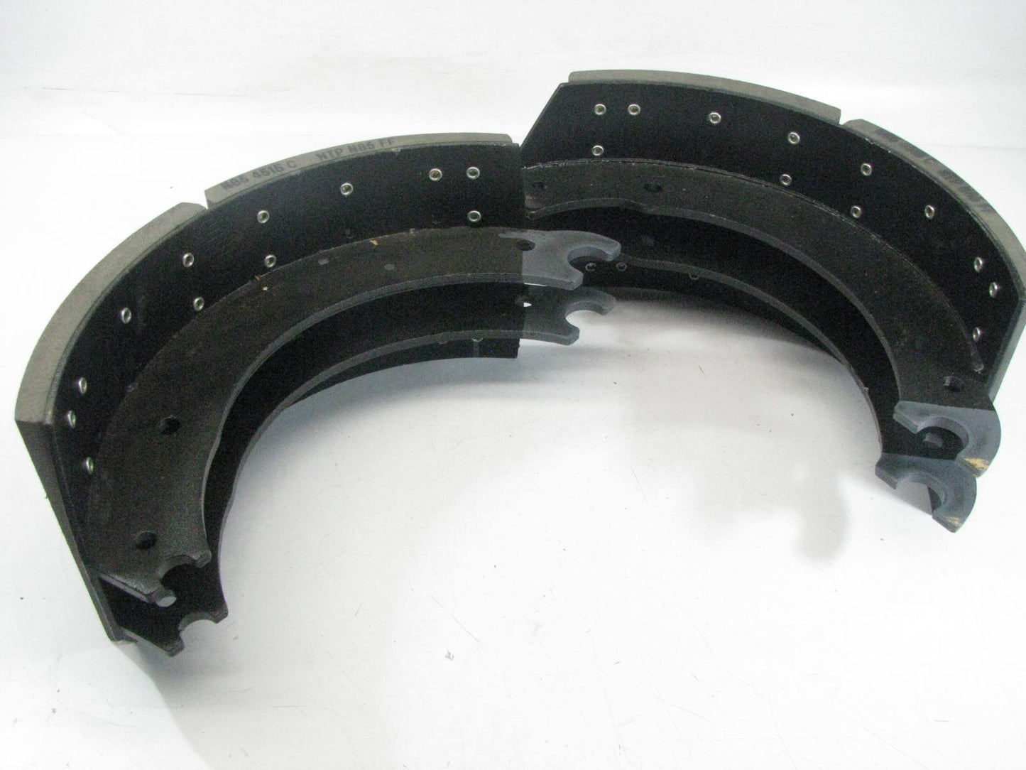 Napa LRS4515RST Relined Rockwell P Pin-Type Brake Shoes 16-1/2'' X 7'' # 4515