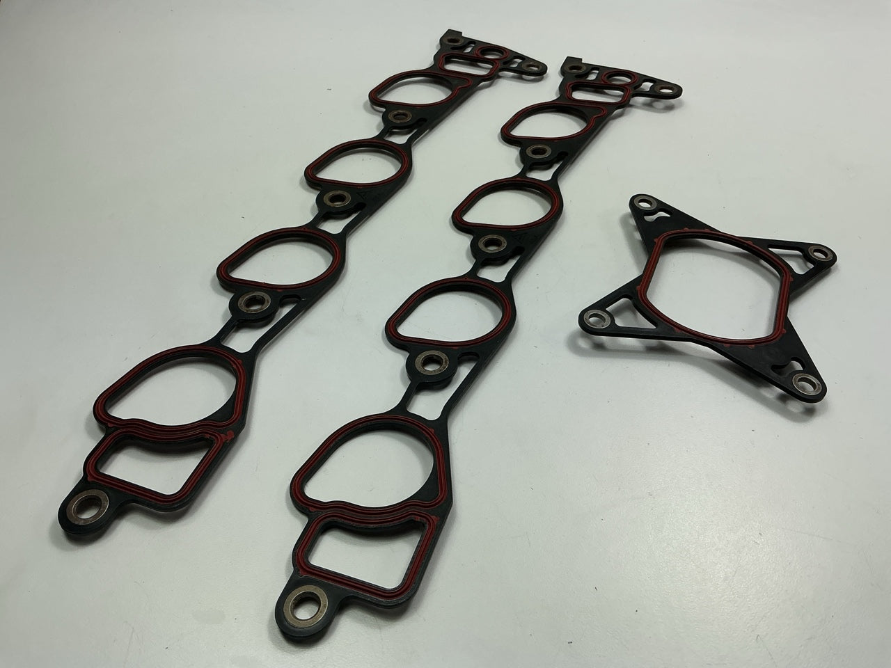 Napa MS95728-2 Engine Intake Manifold Gasket Set 1996-2000 Town Car 4.6L V8