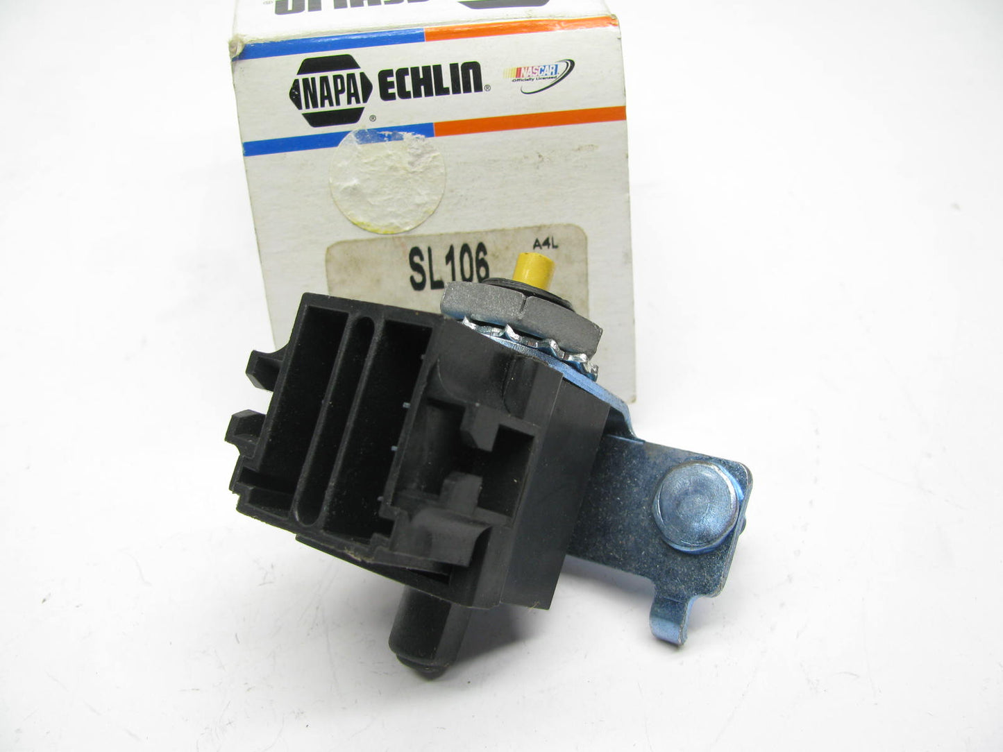 Napa SL106 Brake Light Switch