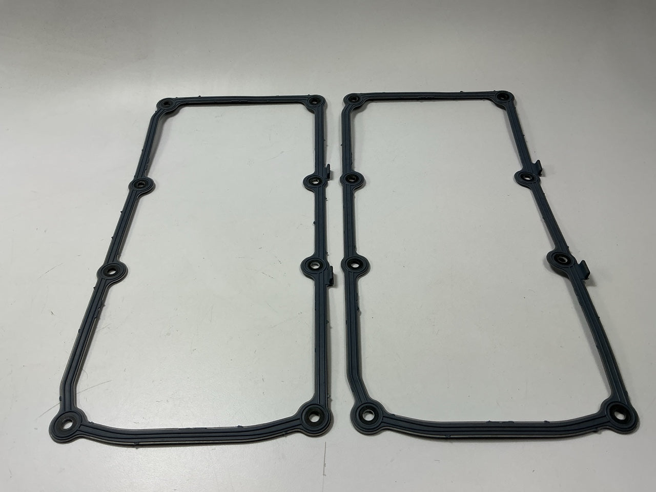 Napa VS50429R Valve Cover Gasket Set For 1993-97 Chrysler 3.5L V6 SOHC
