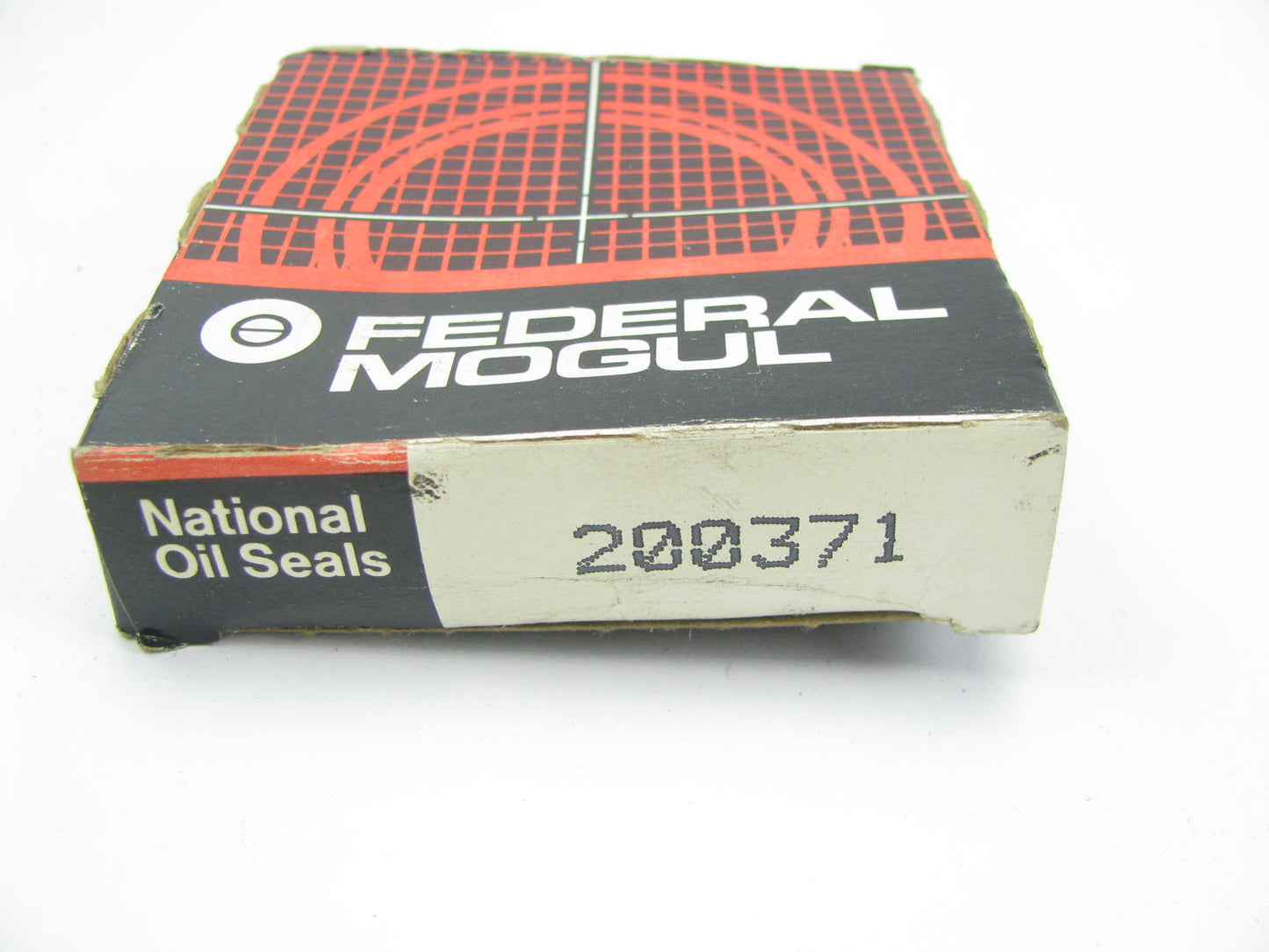 National 200371 Oil Seal - 2.8950'' OD X 1.9450'' ID X 0.2900'' Width