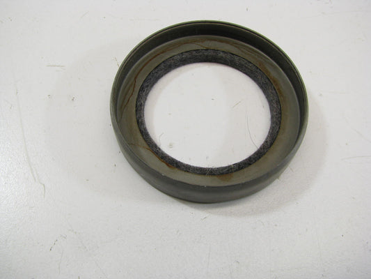 National 205015 Oil Seal - 2.566'' OD X 1.750'' ID X 0.500'' Wide