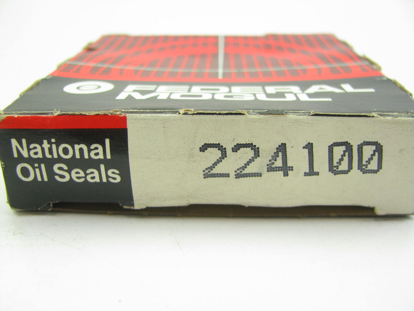 National 224100 Wheel Seal - Front Inner