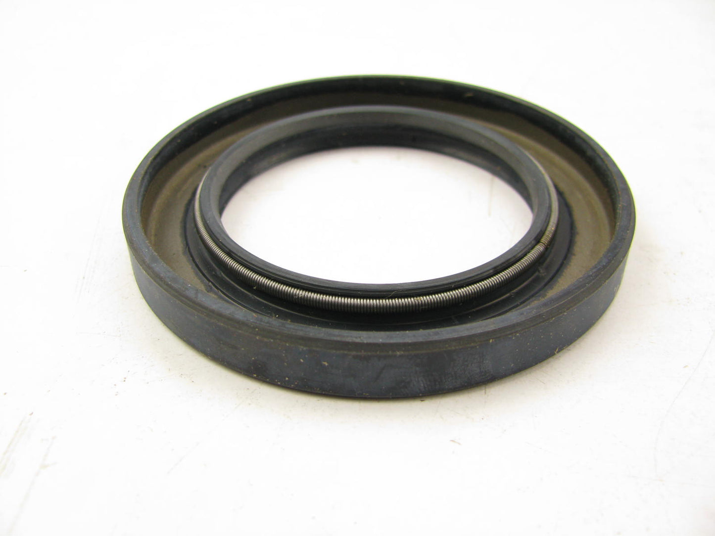 National 225450 Wheel Seal - Front Inner