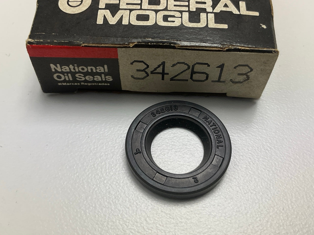 National 342613 Multi-Purpose Seal - 0.881'' OD X 0.500'' ID X 0.125'' Wide