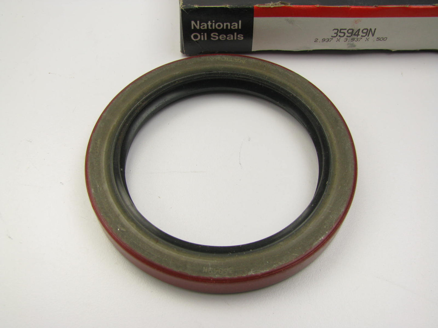 National 35949N Oil Seal - 3.937'' OD X 2.937'' ID X 0.500'' Wide - 29275