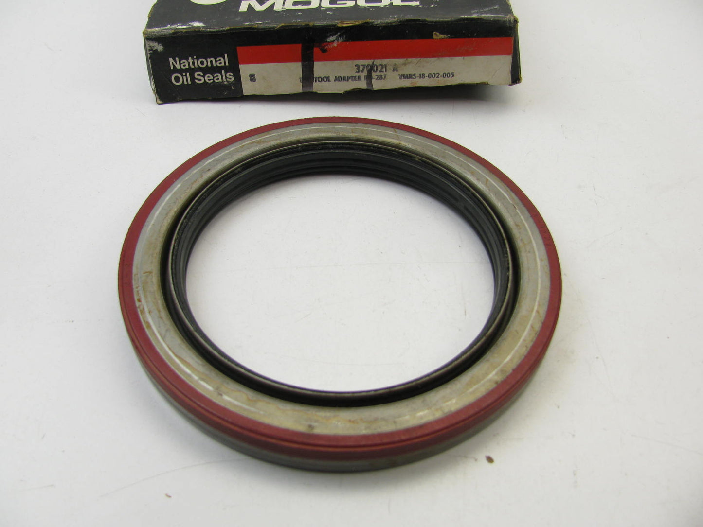 National 370021 Wheel Seal - 6.265'' OD X 4.500'' ID X 0.61'' W