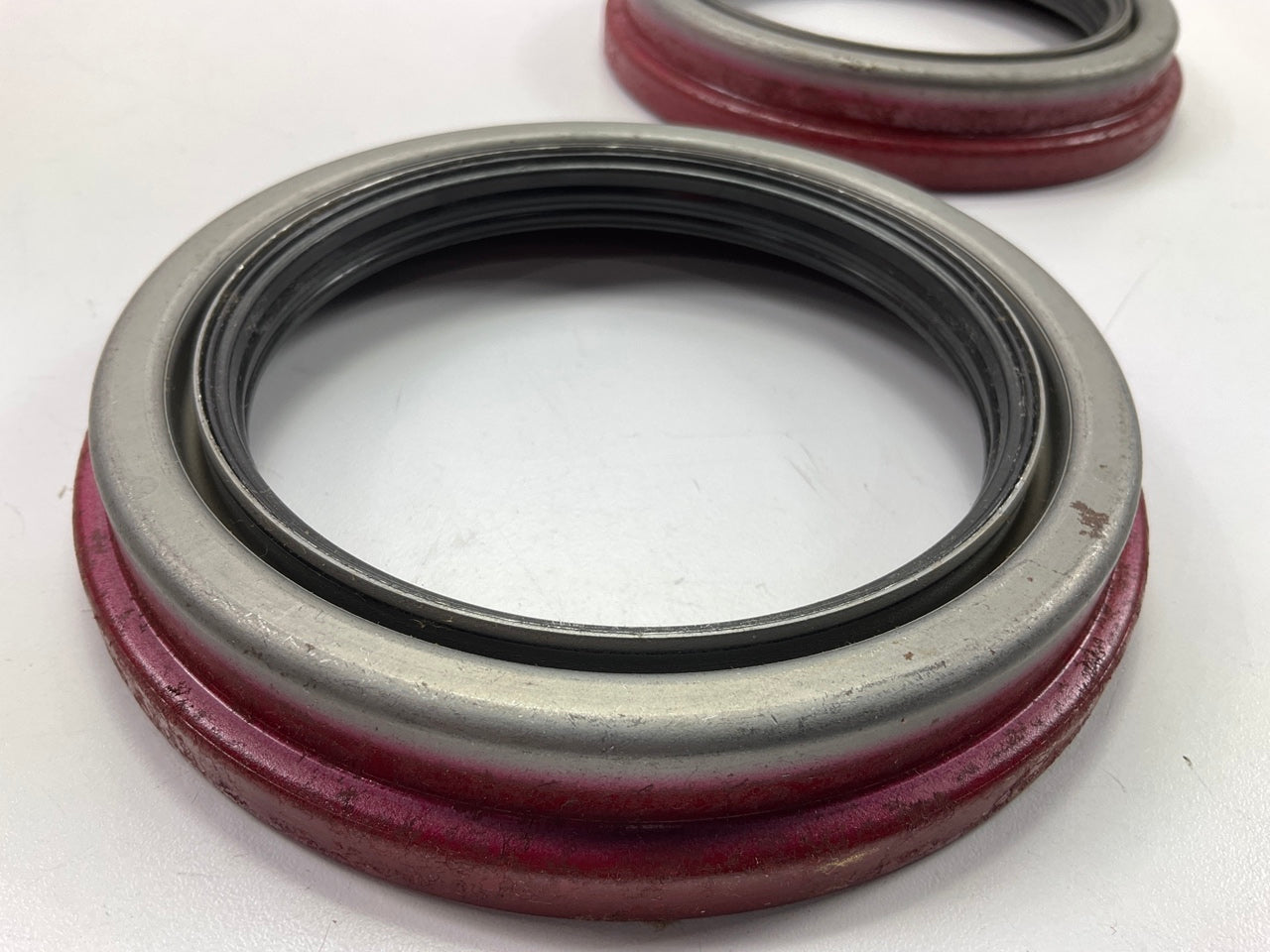 (2) National 370024A Rear Wheel Seal - 5.515'' OD X 3.875'' ID X 0.875'' WIDE