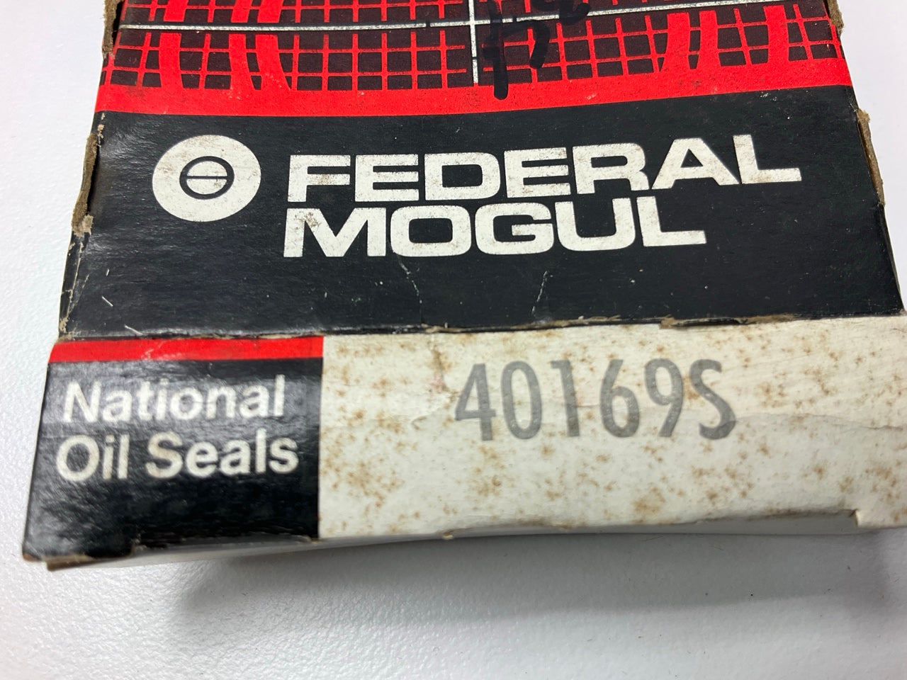 National 40169S Multi-Purpose Seal - 2.254'' OD X 1.375'' ID X 0.250'' Wide