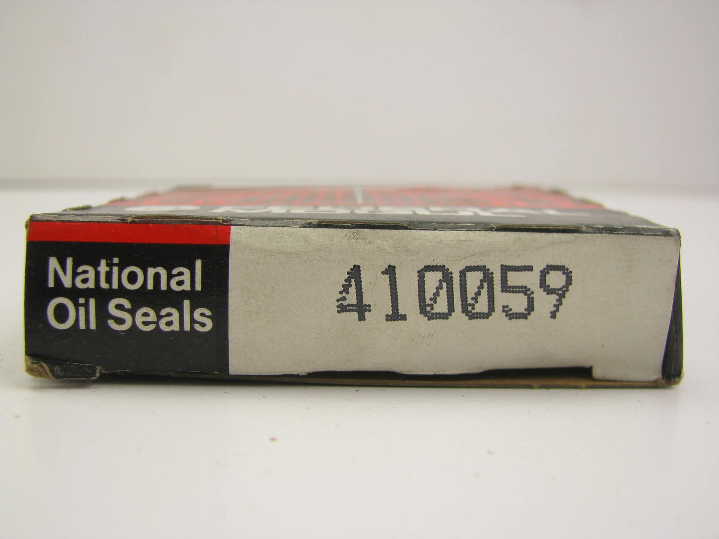 National 410059 Oil Seal - 2.3780'' OD X 1.5000'' ID X 0.5000'' Wide