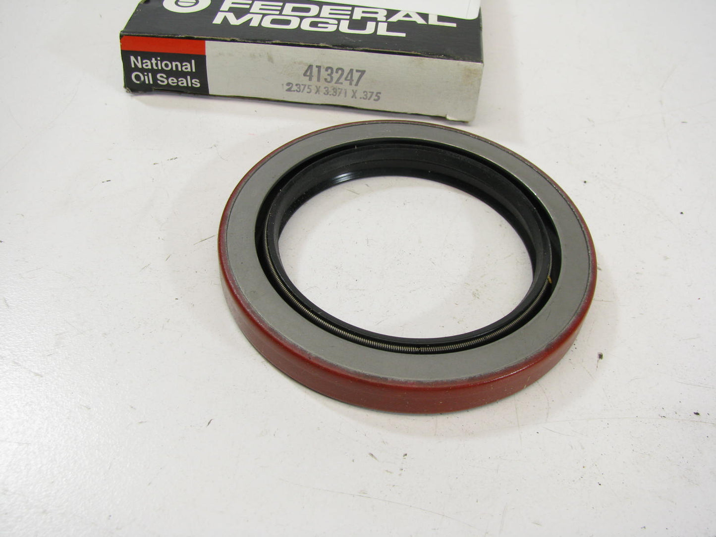 National 413247 Wheel Oil Seal 2.375'' OD X 3.371'' ID X 0.375'' Wide