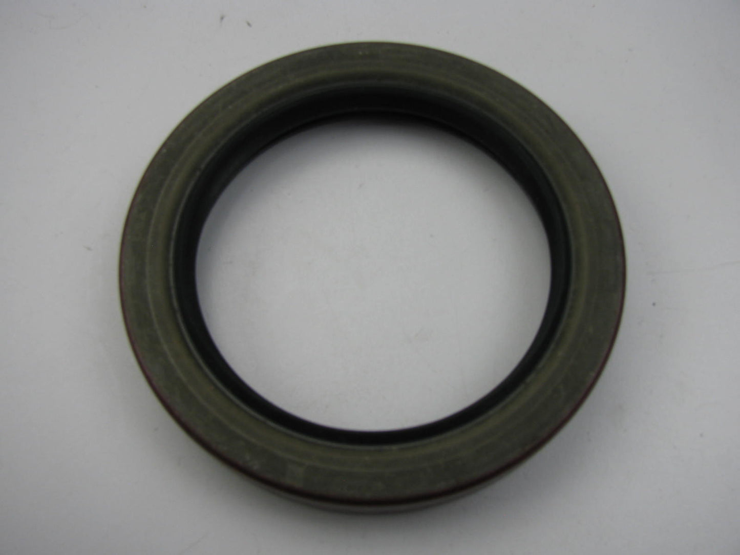 National 415016N Multi Purpose Oil Seal - 4.249'' OD X 3.125'' ID X .625'' Wide
