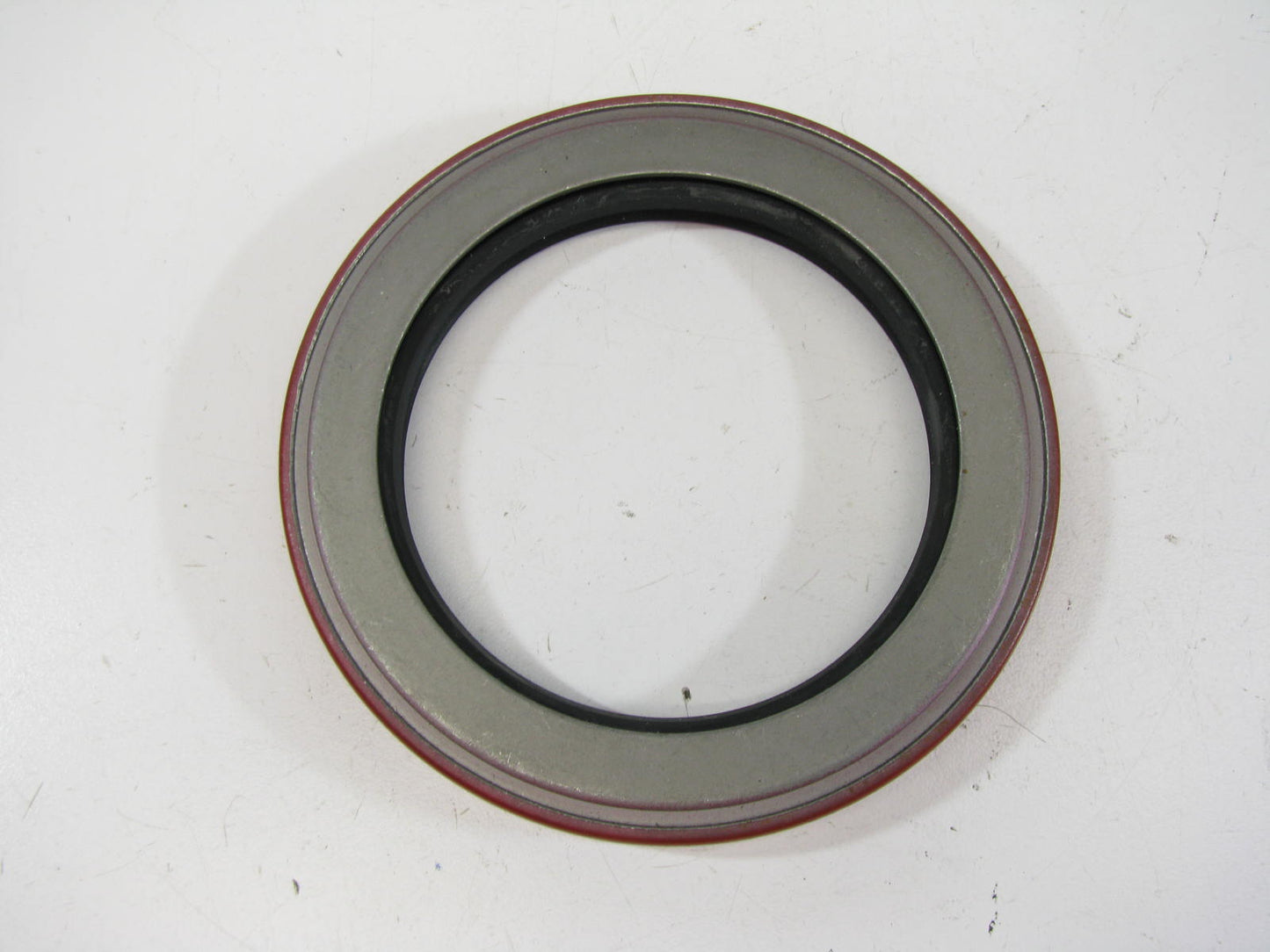 National 415086N Wheel Hub Seal - 4.249'' OD X 3.000'' ID X 0.468'' Wide - 30056