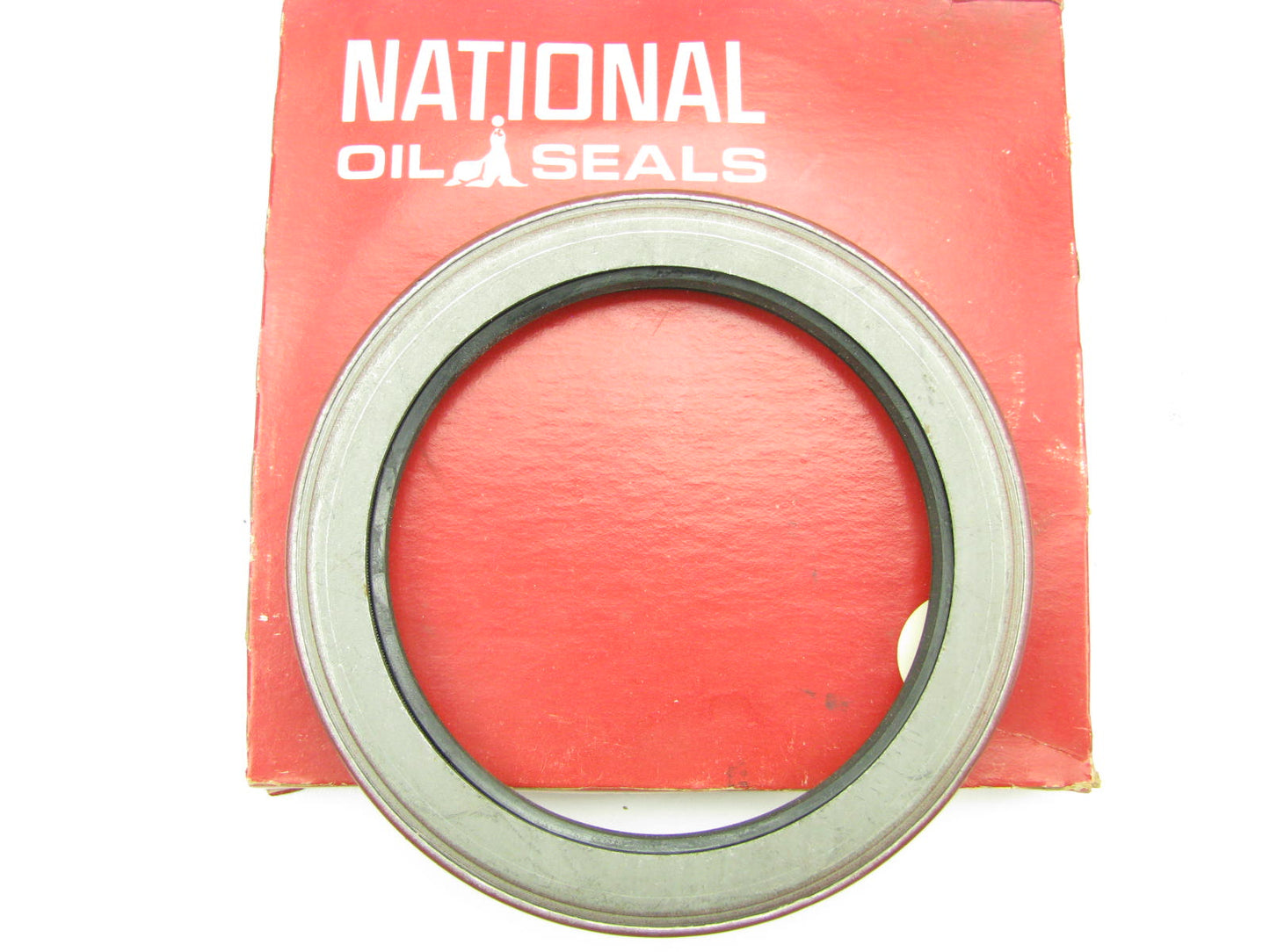 National 415371 Oil Seal - 5.750'' OD X 4.625'' ID X 0.562'' - 46200