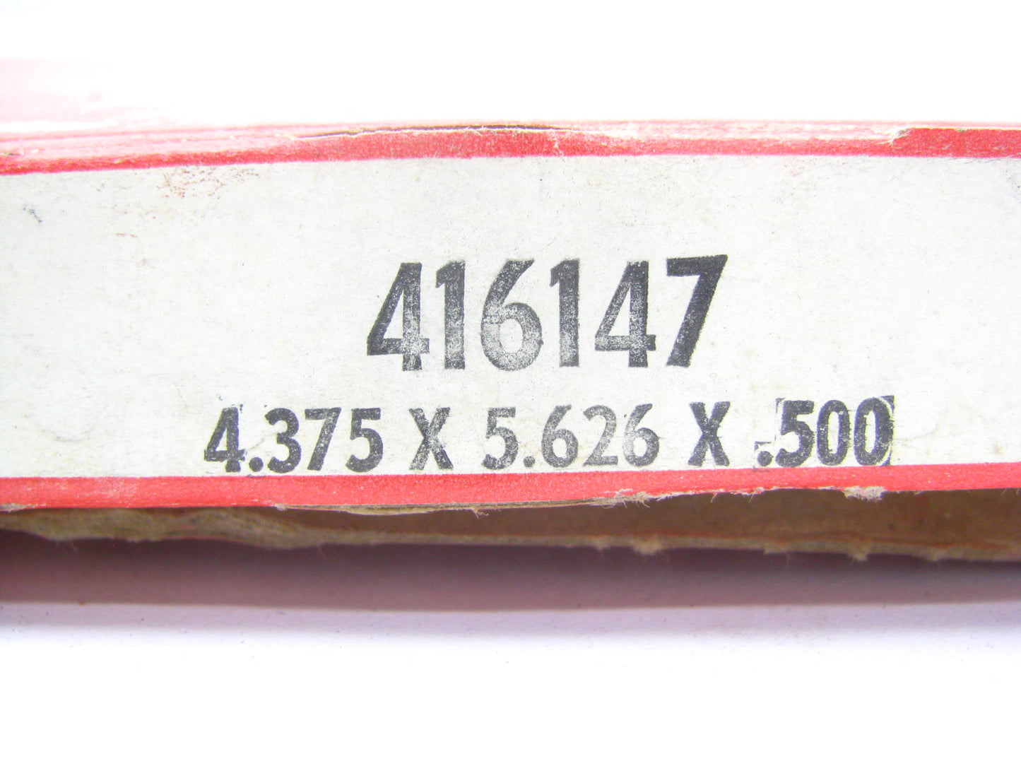 National 416147 Oil Seal - 5.6310'' OD X 4.3750'' ID X 0.5000'' Wide