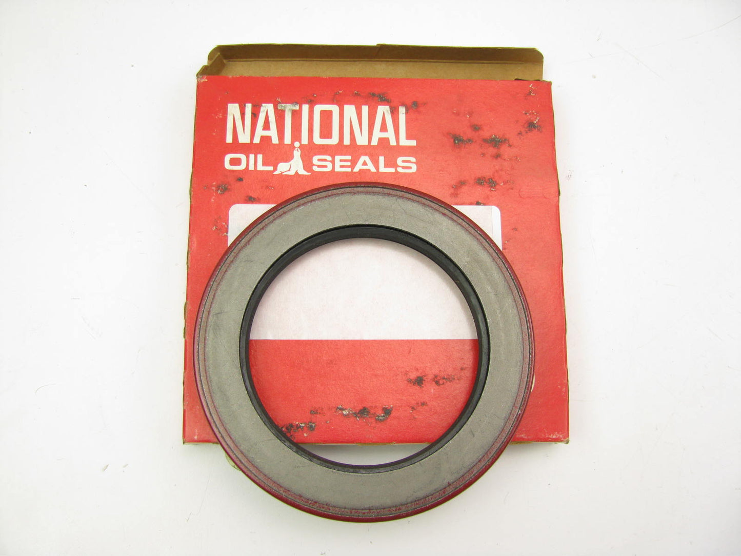 National 416313 Wheel Seal - 4.751'' OD X 3.312'' ID X 0.500'' Wide