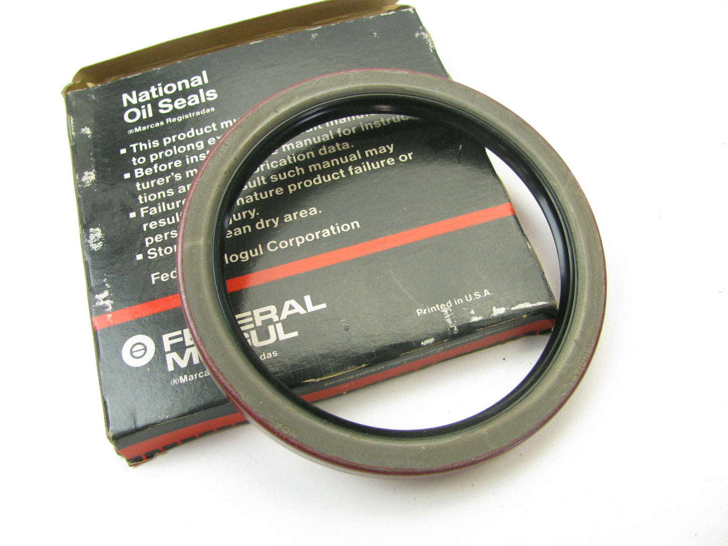 National 416556 Oil Seal - 5.250'' OD X 4.250'' ID X 0.500'' Wide