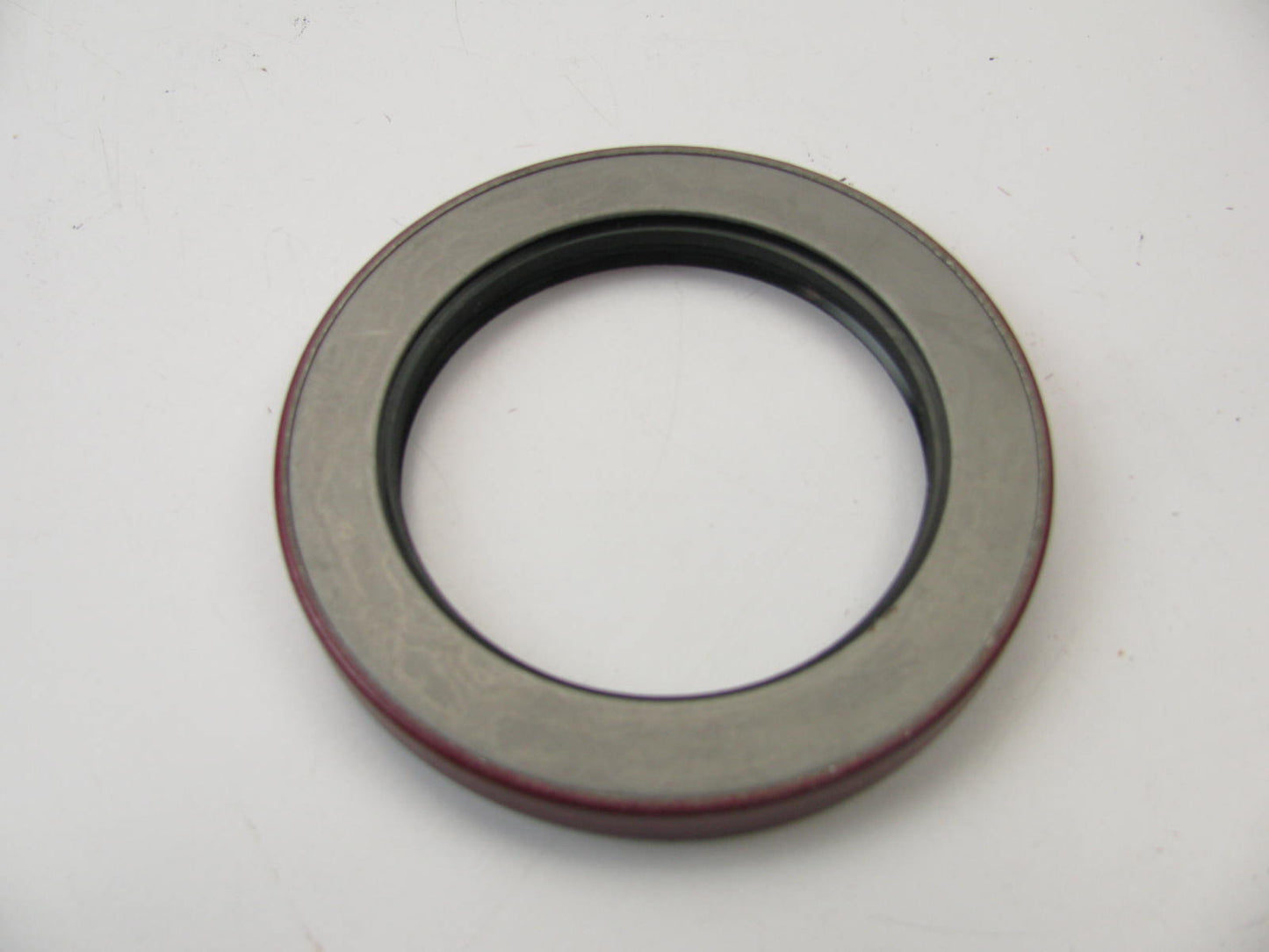 National 417353 Oil Seal - 4.626'' OD X 3.250'' ID X 0.500'' Wide