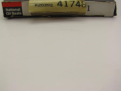 National 417481 Oil Seal - 3.750'' OD X 2.562'' ID X 0.375'' Wide