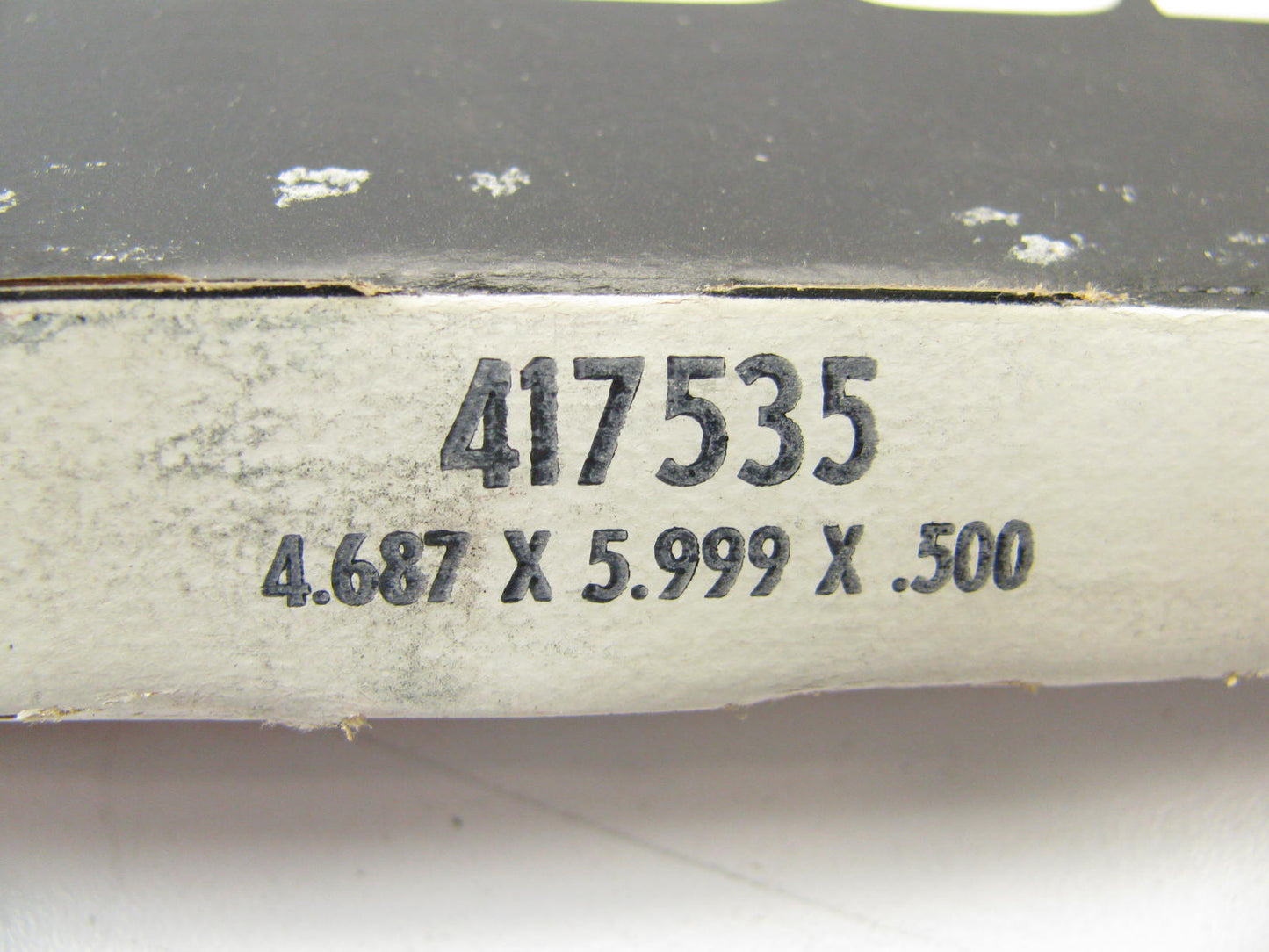National 417535 Oil Seal - 5.999'' OD X 4.687'' ID X 0.500'' Wide