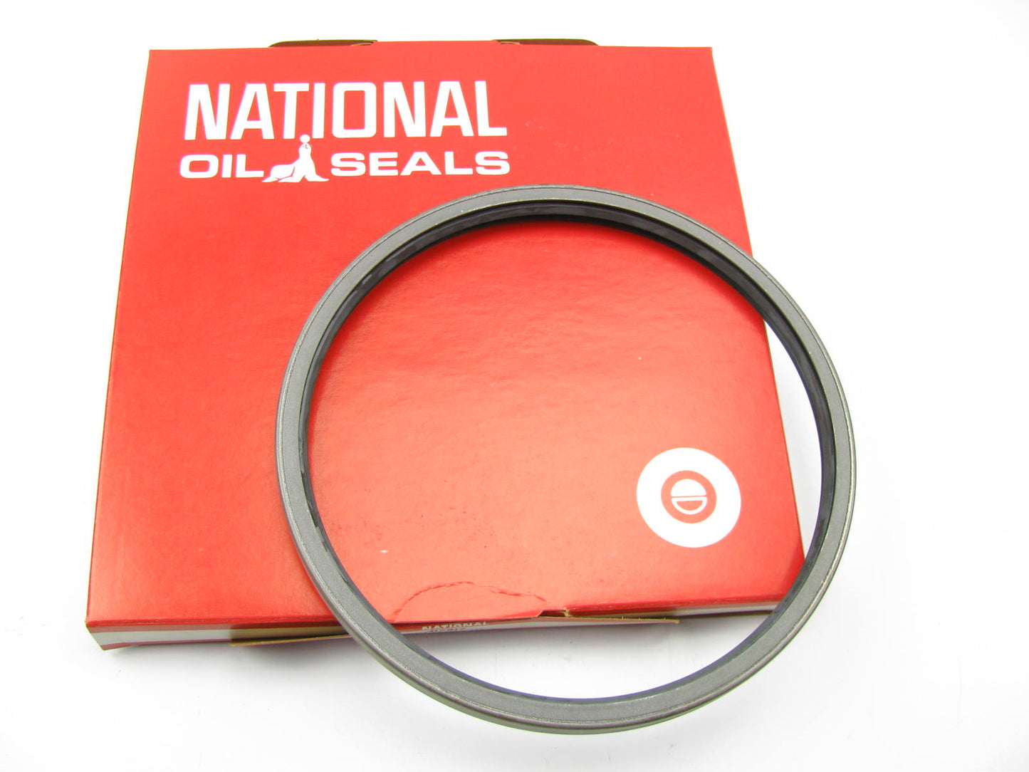 National 417817 Oil Seal - 7.937'' ID X 8.750'' OD X 0.565'' Wide